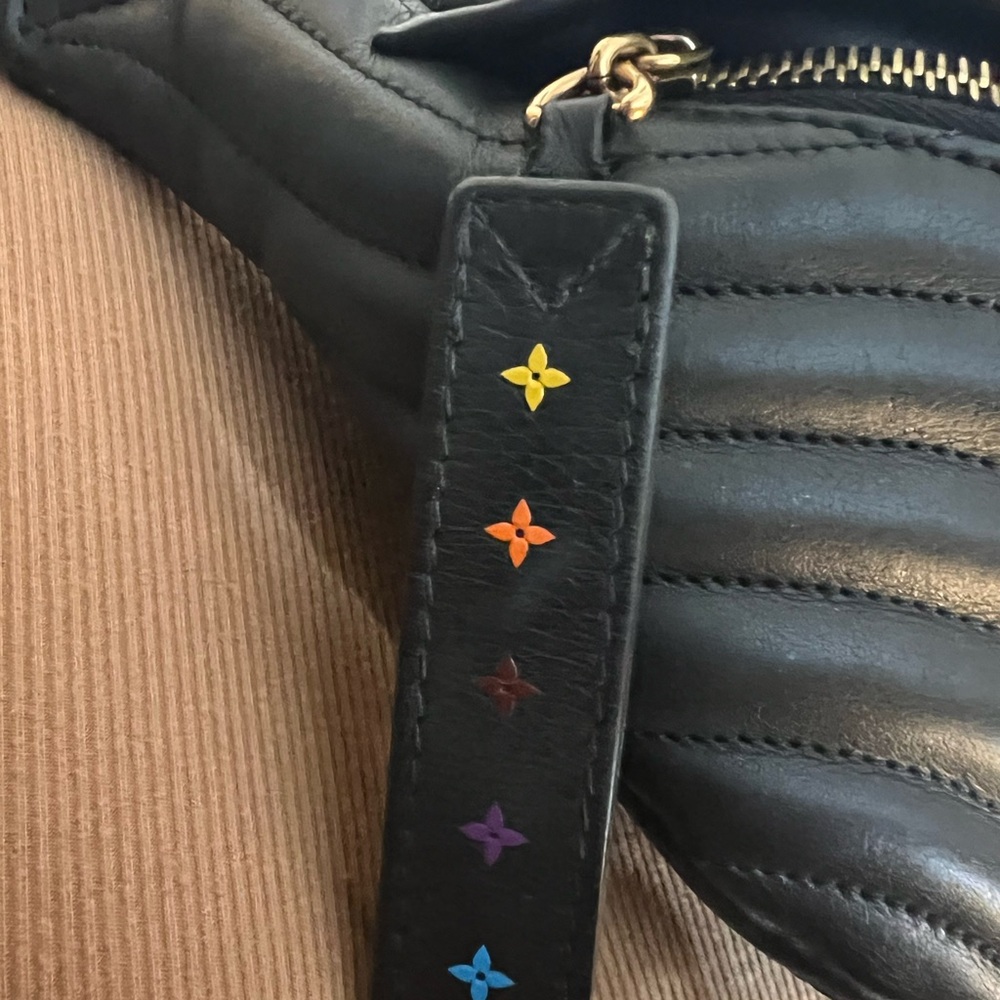 Louis Vuitton New Wave Bumbag - Picture 6 of 8